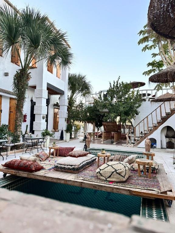 صورة من دار السلام